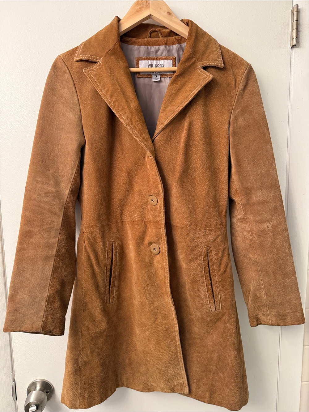 Wilsons Leather Maxima Women’s Tan Suede Jacket
